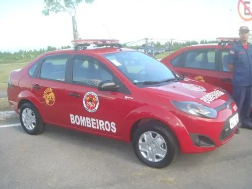 Governador entrega viaturas hoje