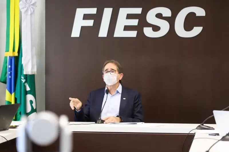 Em n&uacute;meros, o estrago da pandemia na economia catarinense