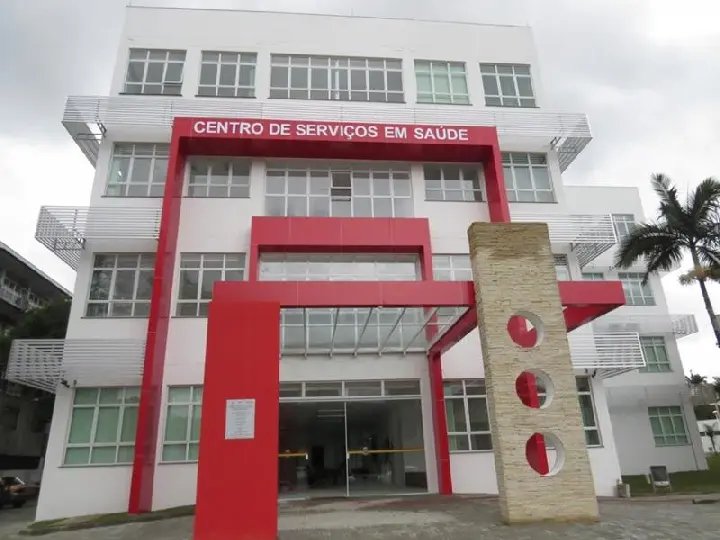 Equipe de 13 m&eacute;dicos refor&ccedil;a atendimentos em Brusque