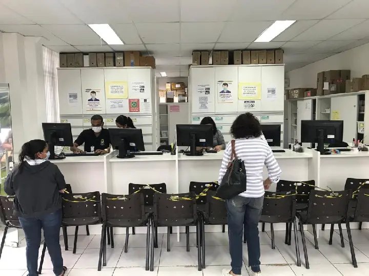 Farm&aacute;cia B&aacute;sica ter&aacute; hor&aacute;rio reduzido na pr&oacute;xima quinta-feira 