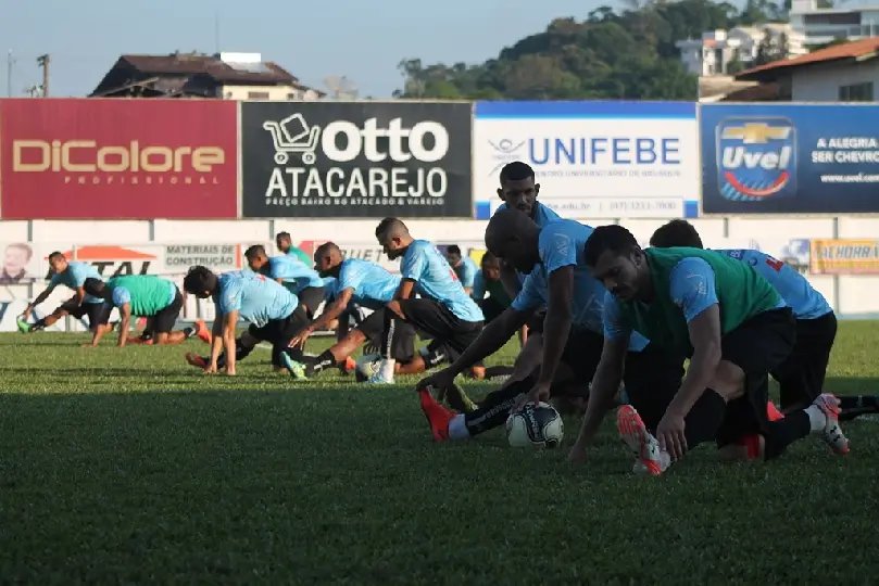 Bruscão acerta últimos detalhes para enfrentar o JEC