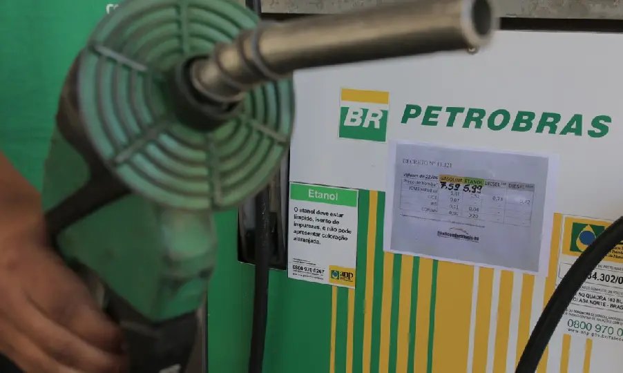 Governo lan&ccedil;a canal de den&uacute;ncias sobre pre&ccedil;o de combust&iacute;veis