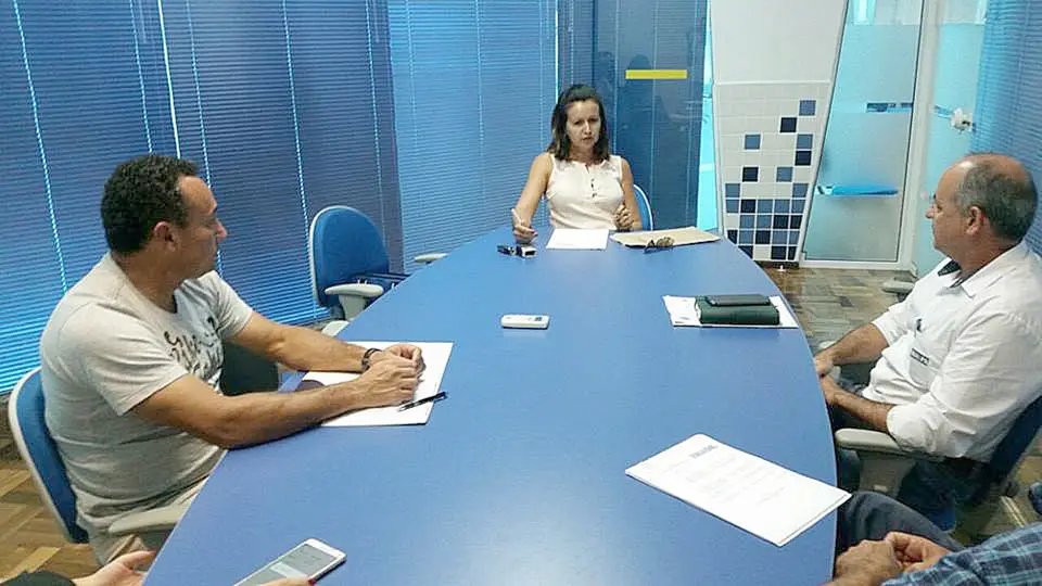Construção civil e mobiliário definem reajuste salarial
