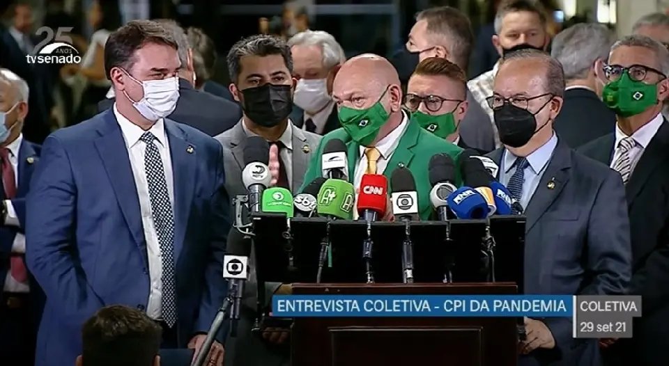 Luciano Hang concede entrevista coletiva ap&oacute;s participa&ccedil;&atilde;o em CPI da Covid