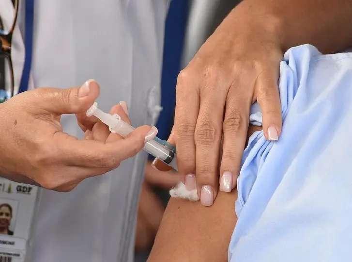 Guabiruba promove Dia D de vacina&ccedil;&atilde;o contra Influenza e Covid-19