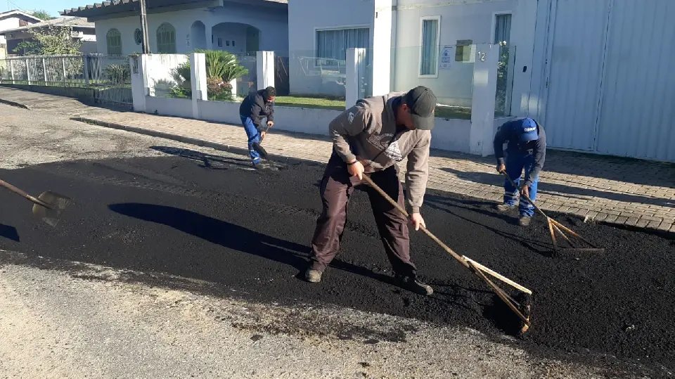 Confira as a&ccedil;&otilde;es da Secretaria de Obras programadas para esta ter&ccedil;a-feira