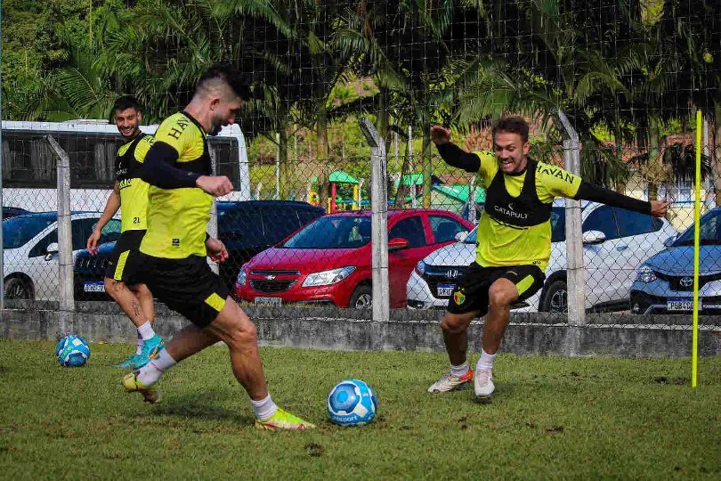 Brusque inicia &uacute;ltima semana de prepara&ccedil;&atilde;o para o Brasileiro
