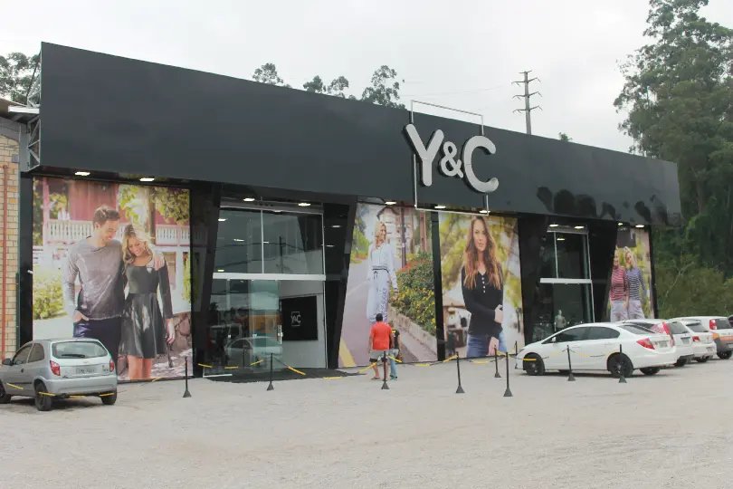 Brusque recebe a maior loja de fábrica de Santa Catarina