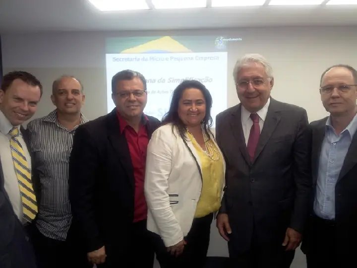 AmpeBr participa de reunião do Fórum Permanente