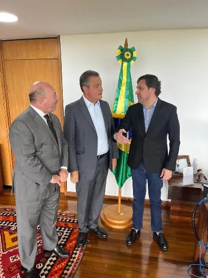 Prefeito Ari Vequi cumpre agenda em Bras&iacute;lia