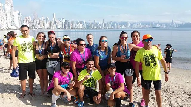 Brusquenses participam da Meia Maratona Internacional de Balneário Camboriú