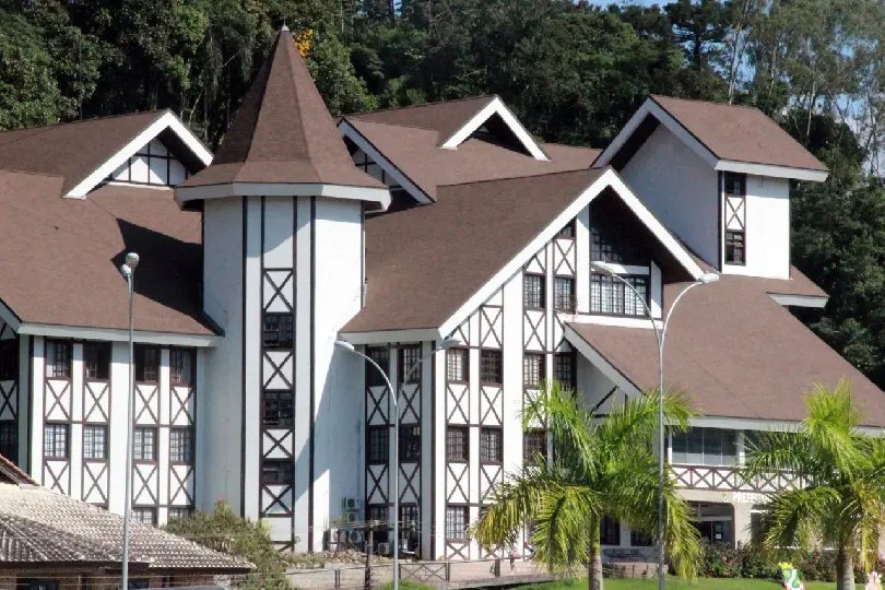 Prefeitura de Brusque acata decis&atilde;o judicial e suspende decreto municipal 8.580/2020