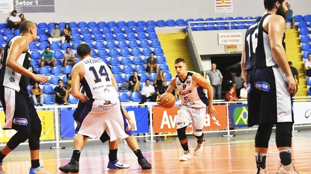 Liga Ouro: Brusque perde para Blumenau 
