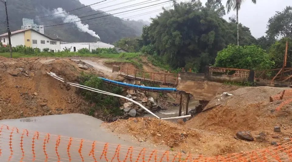 Prefeitura inicia constru&ccedil;&atilde;o da nova ponte do bairro Guarani 