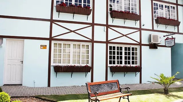 Processo seletivo para cozinheiro, servente e motorista