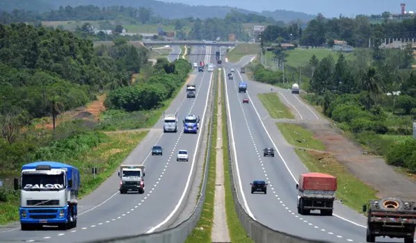 Tráfego deve aumentar 50% nas estradas