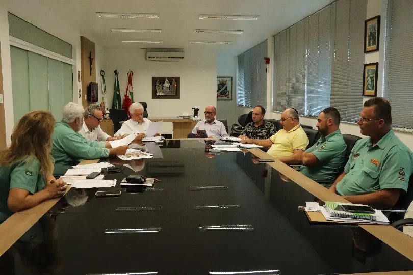 Comissão Organizadora da Fenajeep se reúne com Governo Municipal