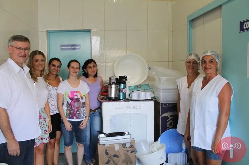 Escolas recebem R$ 295 mil em utensílios