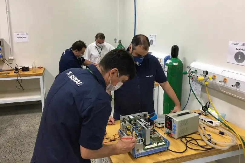 SENAI inicia conserto de 14 ventiladores pulmonares que estavam fora de opera&ccedil;&atilde;o em UTIs