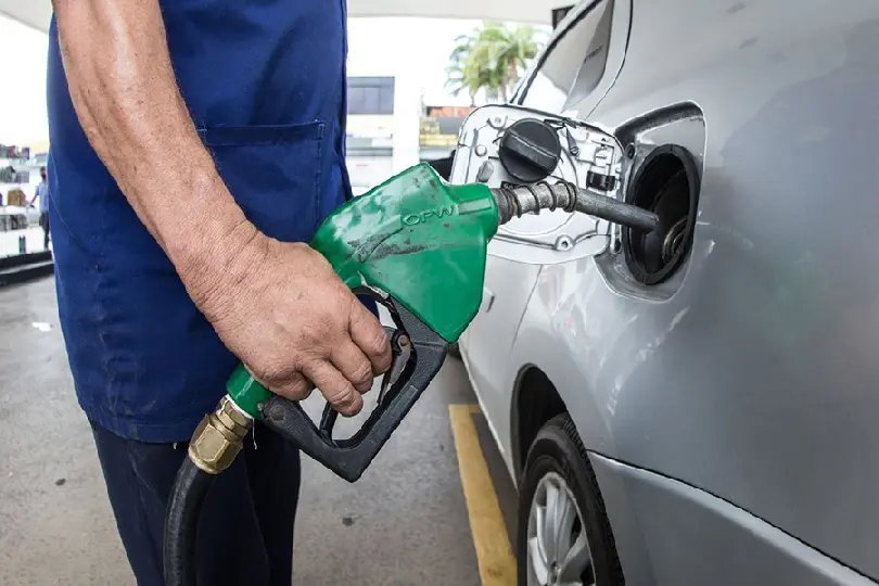 Pre&ccedil;o da gasolina bate recorde em SC
