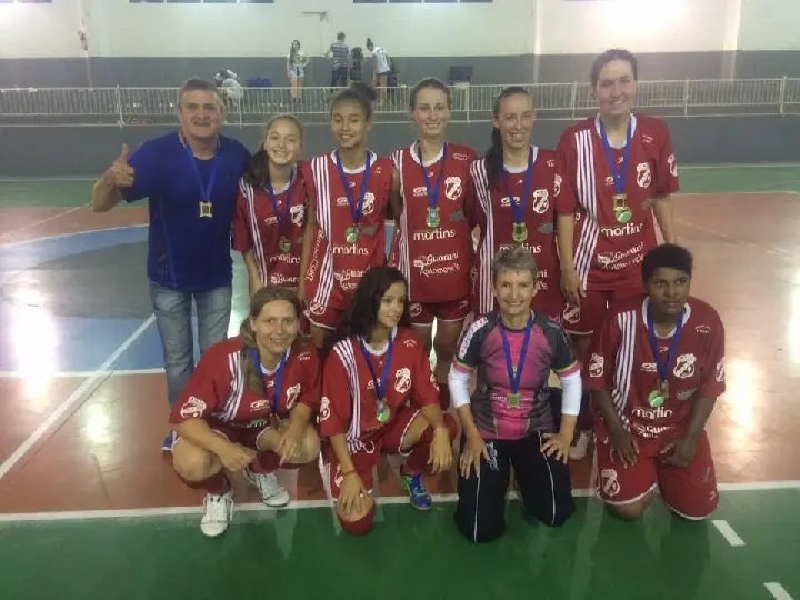 Guabiruba Sul é campeão do futsal feminino livre dos Jogos Comunitários 