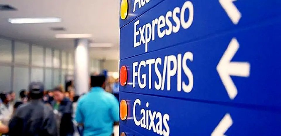 Senado aprova proposta que permite saque do FGTS a quem pede demissão