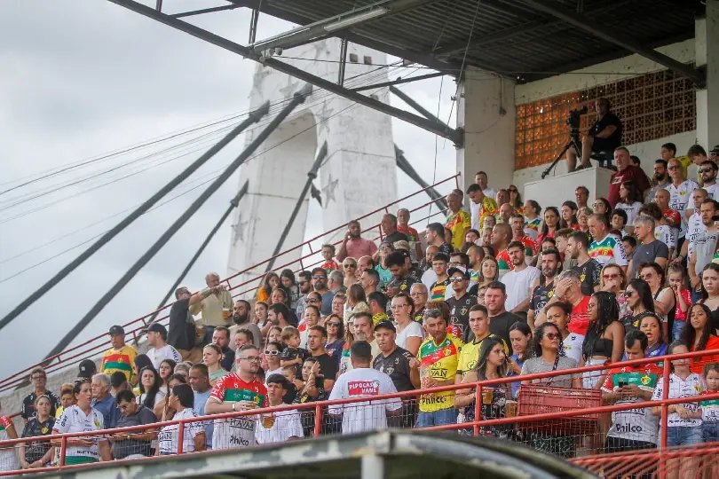 S&oacute;cio torcedor ter&aacute; vantagem na final do Catarinense