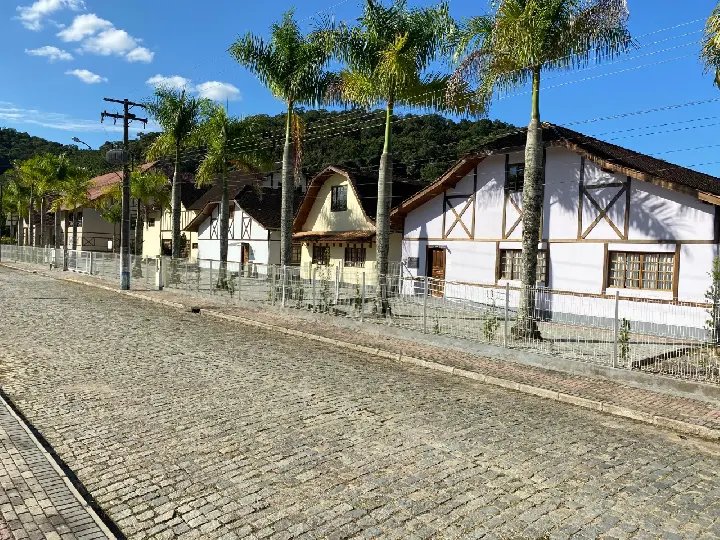Apae Guabiruba promove &ldquo;Burguer Solid&aacute;rio&rdquo;, nesta sexta-feira