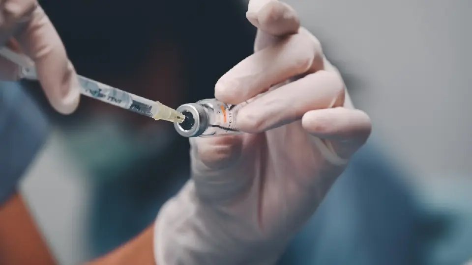 Covid-19: Brusque abre agenda de vacina&ccedil;&atilde;o para maiores de 18 anos 