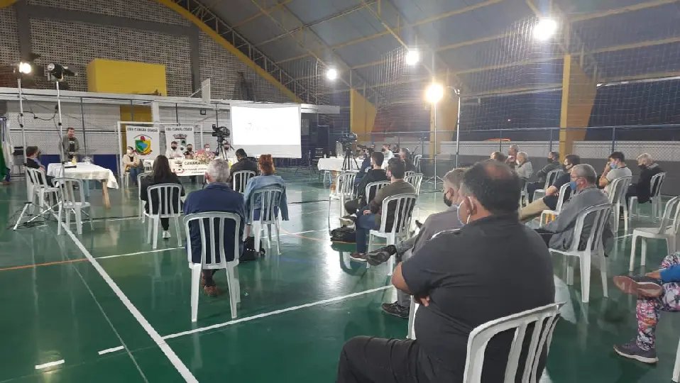 (V&iacute;deo) Guabiruba realiza 11&ordf; Sess&atilde;o Itinerante da C&acirc;mara