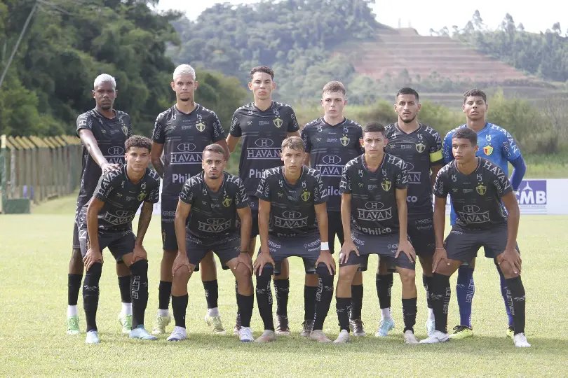 Brusque perde para a Chapecoense na estreia do Catarinense