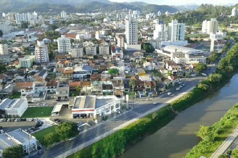 Brusque chega a 140.597 habitantes em 2021