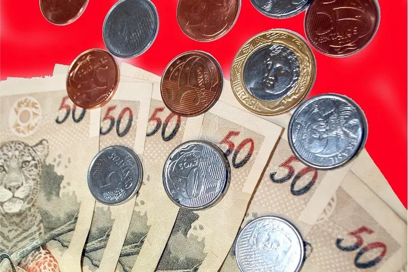Analistas preveem recuo de inflação para 6% 