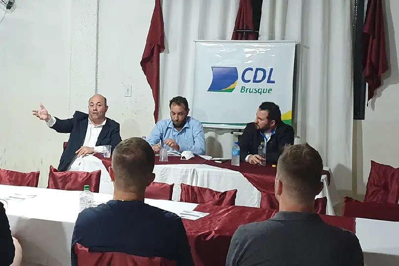 N&uacute;cleo CDL de Dom Joaquim se re&uacute;ne com prefeito