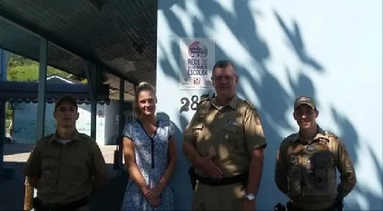 Subcomandante-Geral da PMSC visita escola em Guabiruba