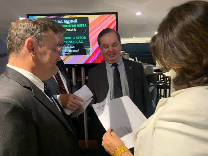 ACIBr participa de encontro da Frente Parlamentar T&ecirc;xtil em Bras&iacute;lia