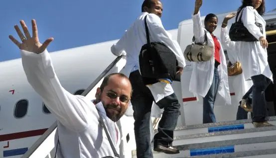 Cubanos do Mais Médicos começam a chegar hoje