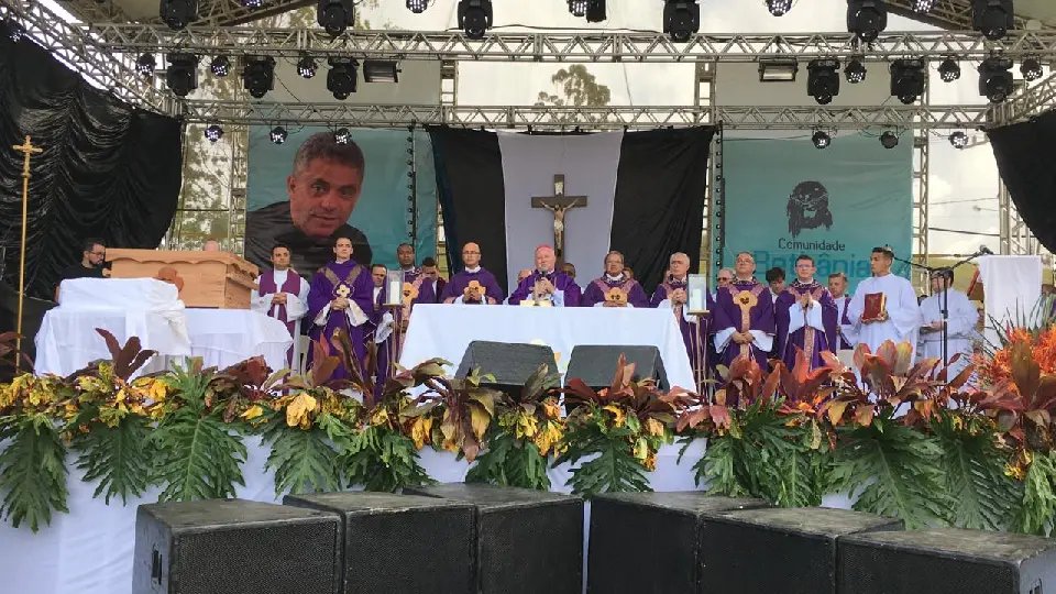 Igreja Cat&oacute;lica abre oficialmente o processo de beatifica&ccedil;&atilde;o de Padre L&eacute;o