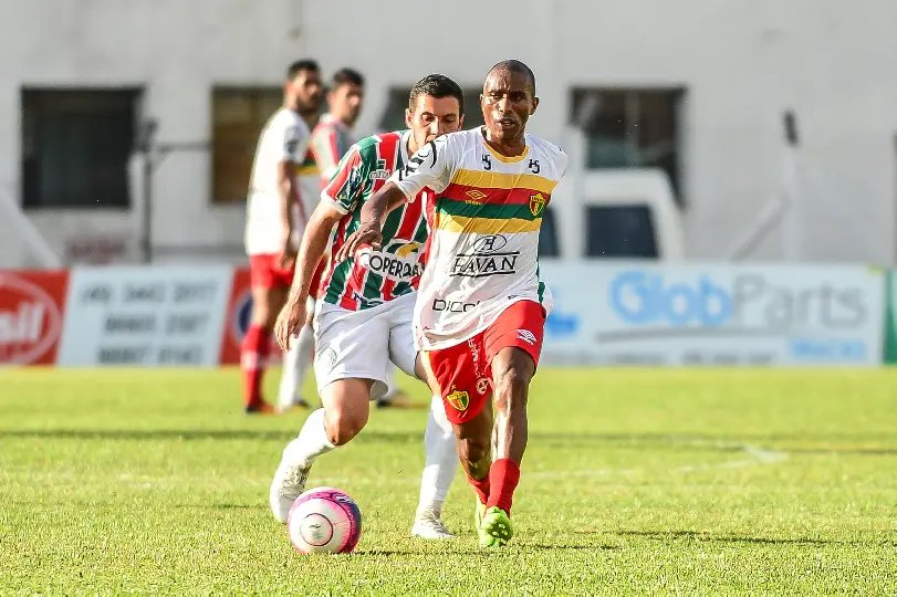 Brusque desperdiça chances e empata com o Concórdia