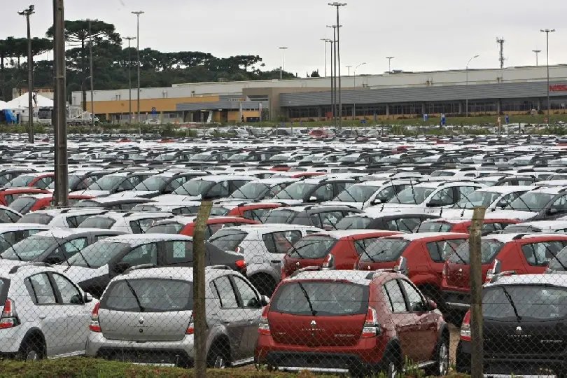 Produção de veículos aumenta em fevereiro, diz Anfavea