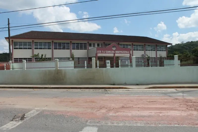 Bairro São Pedro recebe faixas elevadas