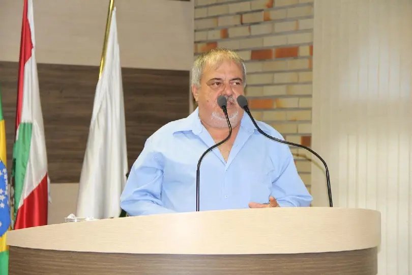Vereador assume cargo depois de três anos