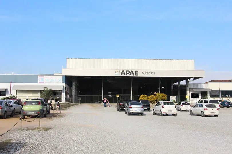Apae realiza venda de rifa de 2021