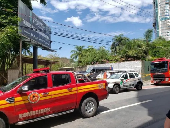 Triplo homic&iacute;dio em Balne&aacute;rio Cambori&uacute;