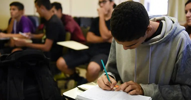 Inscrições do Fies começam na próxima segunda-feira