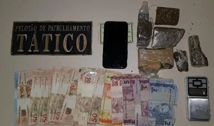 Homem &eacute; preso com drogas na cueca no bairro Santa Rita
