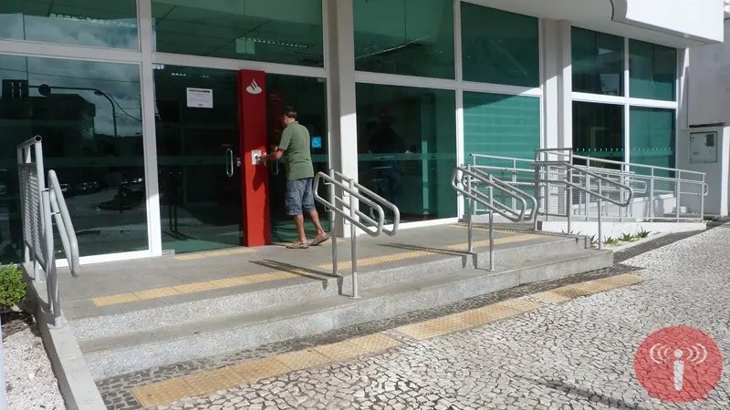 Bancos voltam a funcionar