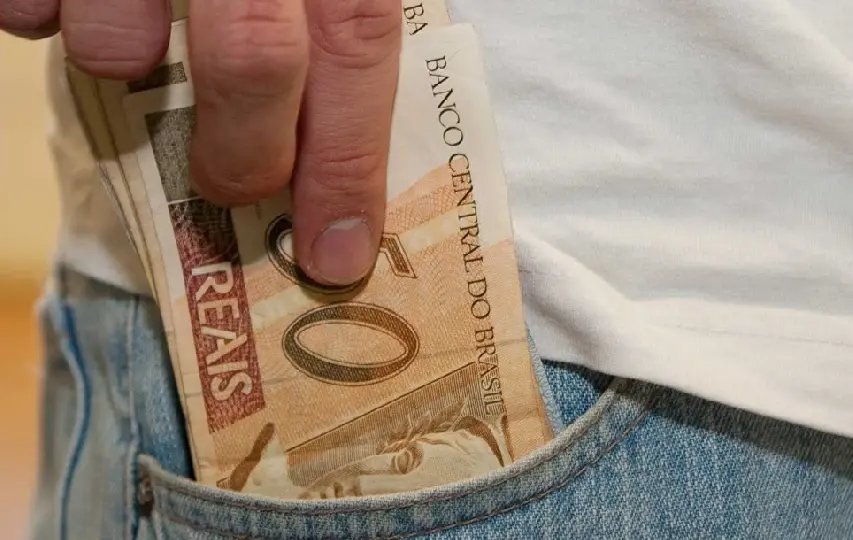 Novo salário mínimo a partir de hoje