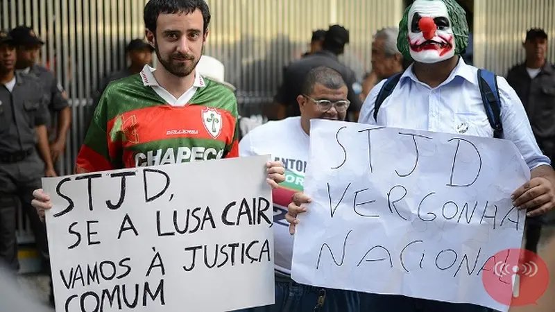 Lusa cai e Fluminense segue na Séria A