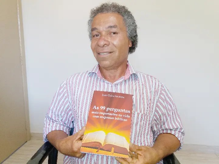 Livro responde 99 perguntas conforme escritos da Biblía